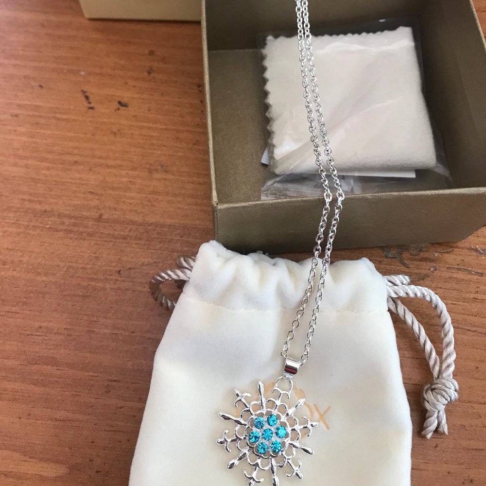 Lenox Sparkling Snowflake Necklace
